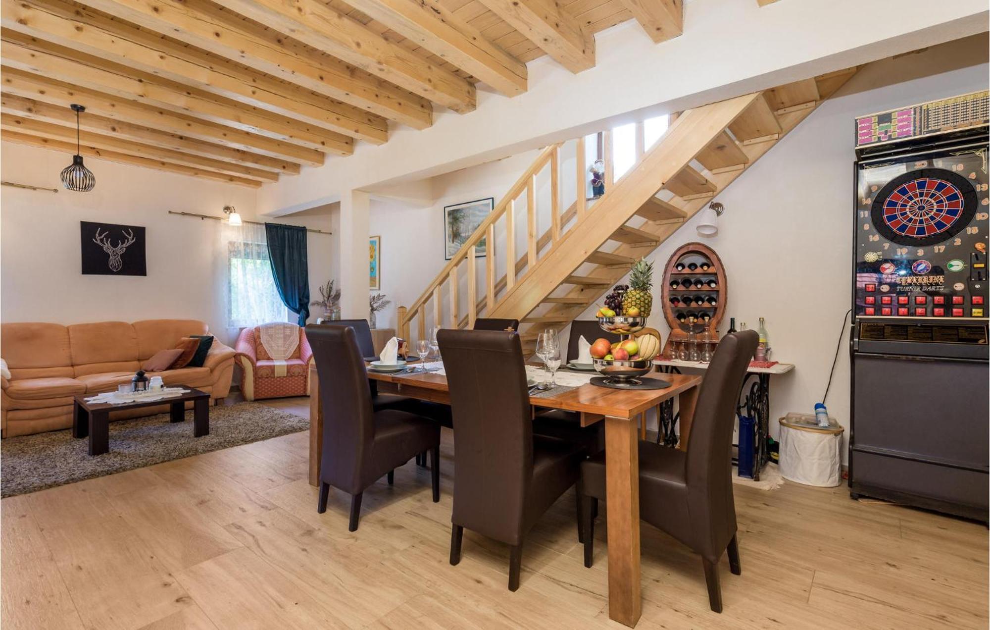 Amazing Home In Vrzici With Jacuzzi Exteriör bild