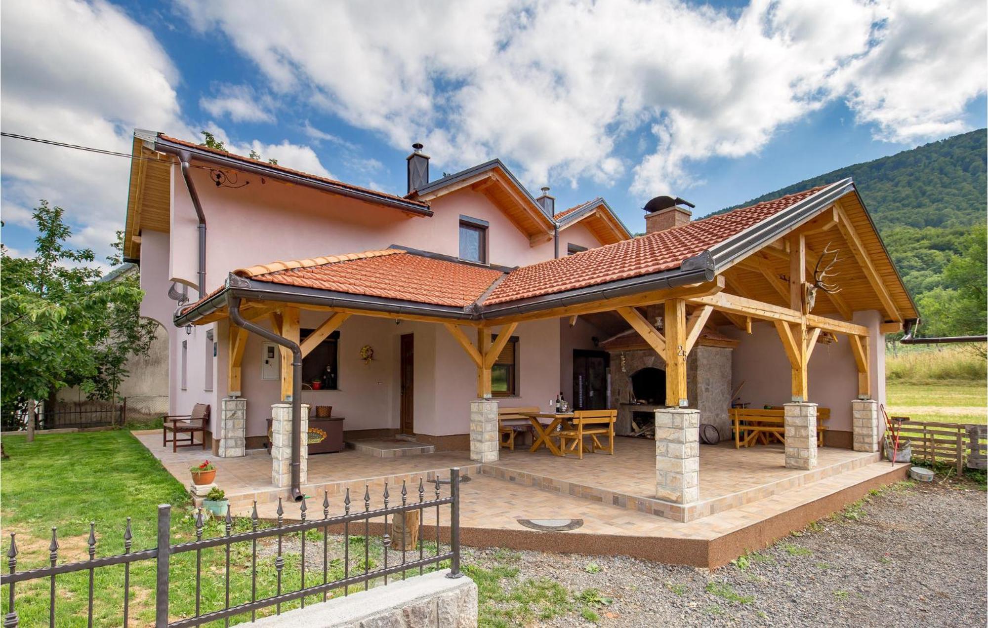 Amazing Home In Vrzici With Jacuzzi Exteriör bild